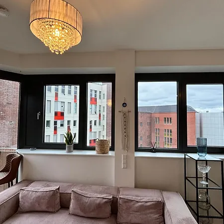 아파트 Check Point Charlie Luxury With Balcony 베를린