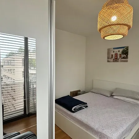 Apartment Check Point Charlie Luxury With Balcony *
