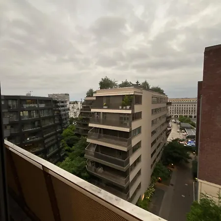 Check Point Charlie Luxury With Balcony Lägenhet Berlin