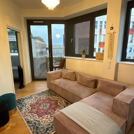 Check Point Charlie Luxury With Balcony 베를린