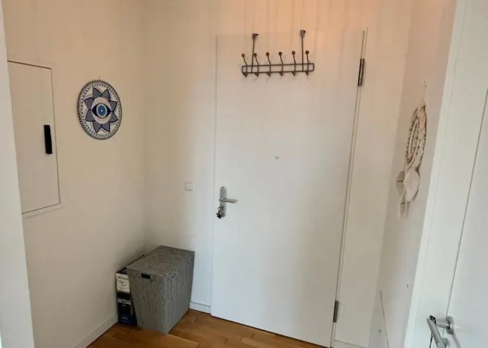 Check Point Charlie Luxury With Balcony * Berlino