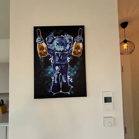 Апартаменты Check Point Charlie Luxury With Balcony *