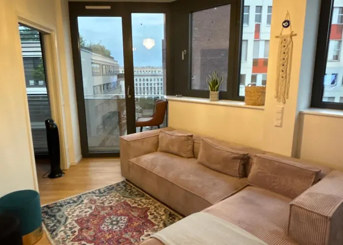 Check Point Charlie Luxury With Balcony Berlín